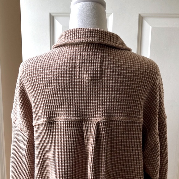 Aerie Women’s Textured Waffle Shirt Long Sleeve Brown & Cream Size Oversized XXS - Picture 10 of 16